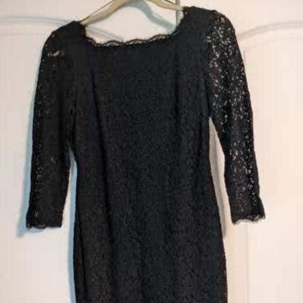 ADRIANNA PAPELL Black Lace Evening Dress